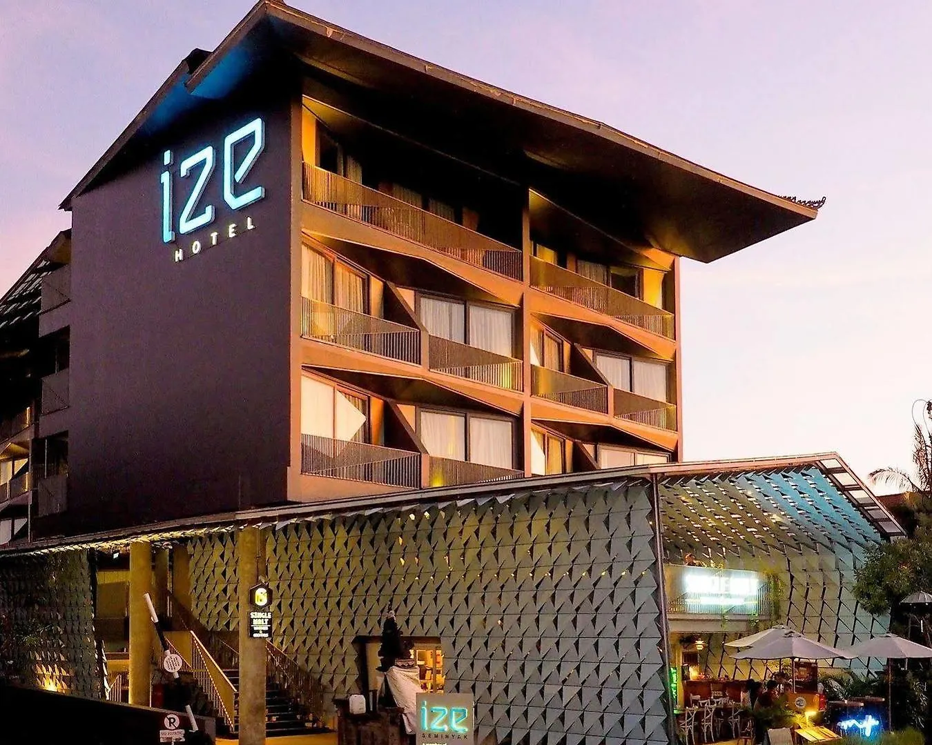 Hotel Ize Seminyak By Lifestyleretreats 4*,