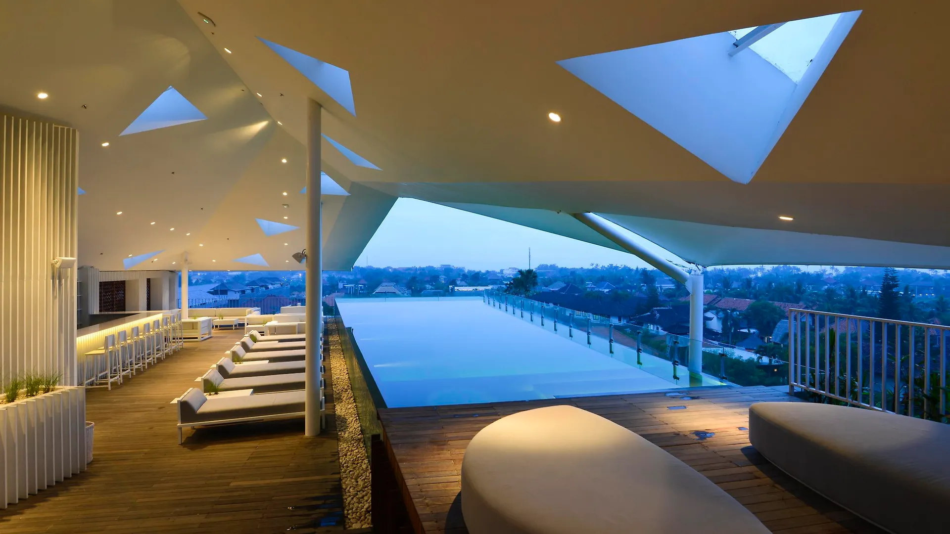 Ize Seminyak By Lifestyleretreats Hotel 4*, Seminyak (Bali) Indonesia